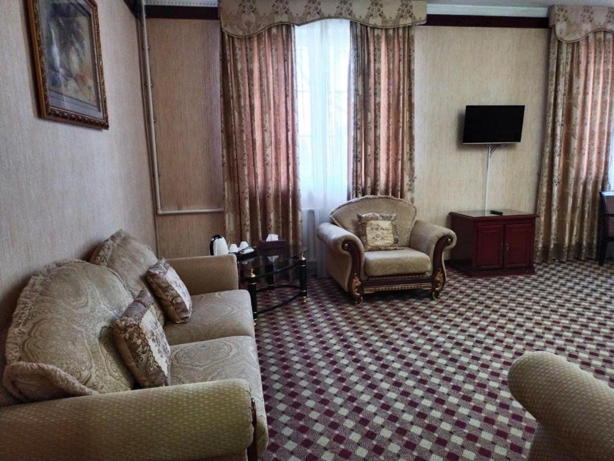 Asia Tashkent Hotel Εξωτερικό φωτογραφία