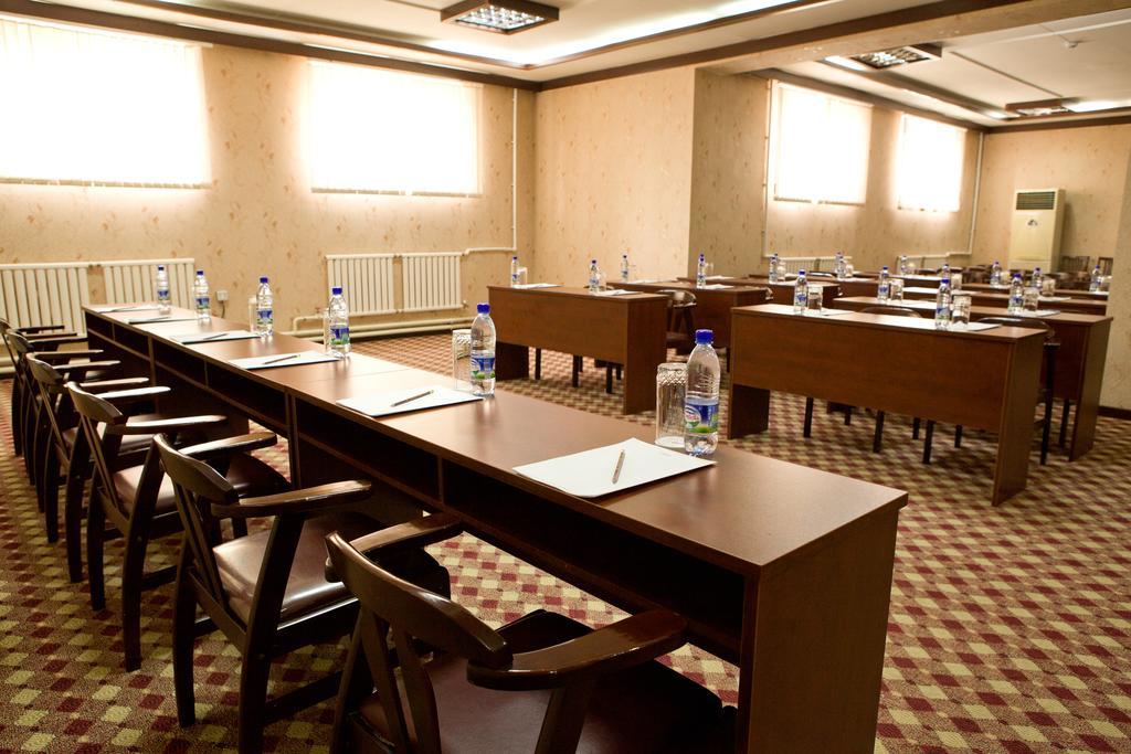 Asia Tashkent Hotel Εξωτερικό φωτογραφία